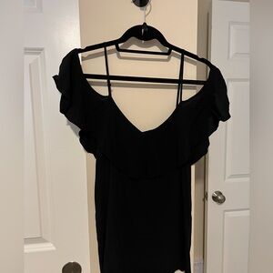 Old Navy Black Off the Shoulder Casual Short Sleeve Top